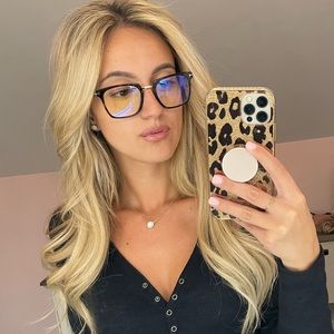 Tom Ford  reading glasses currently have prescription in them and blue light